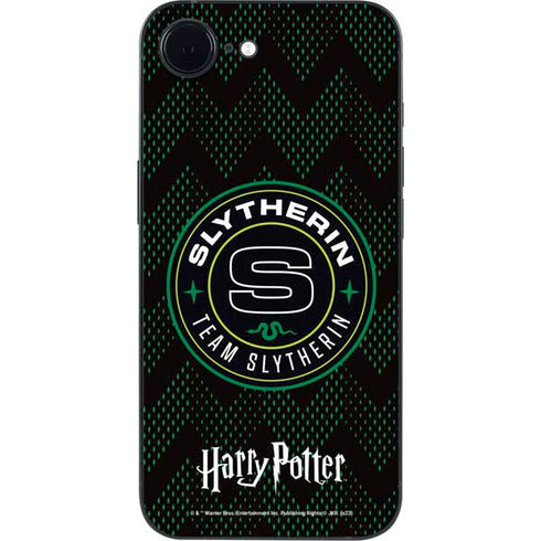 Wizarding Worlds Harry Potter Team Slytherin iPhone 16e Skin